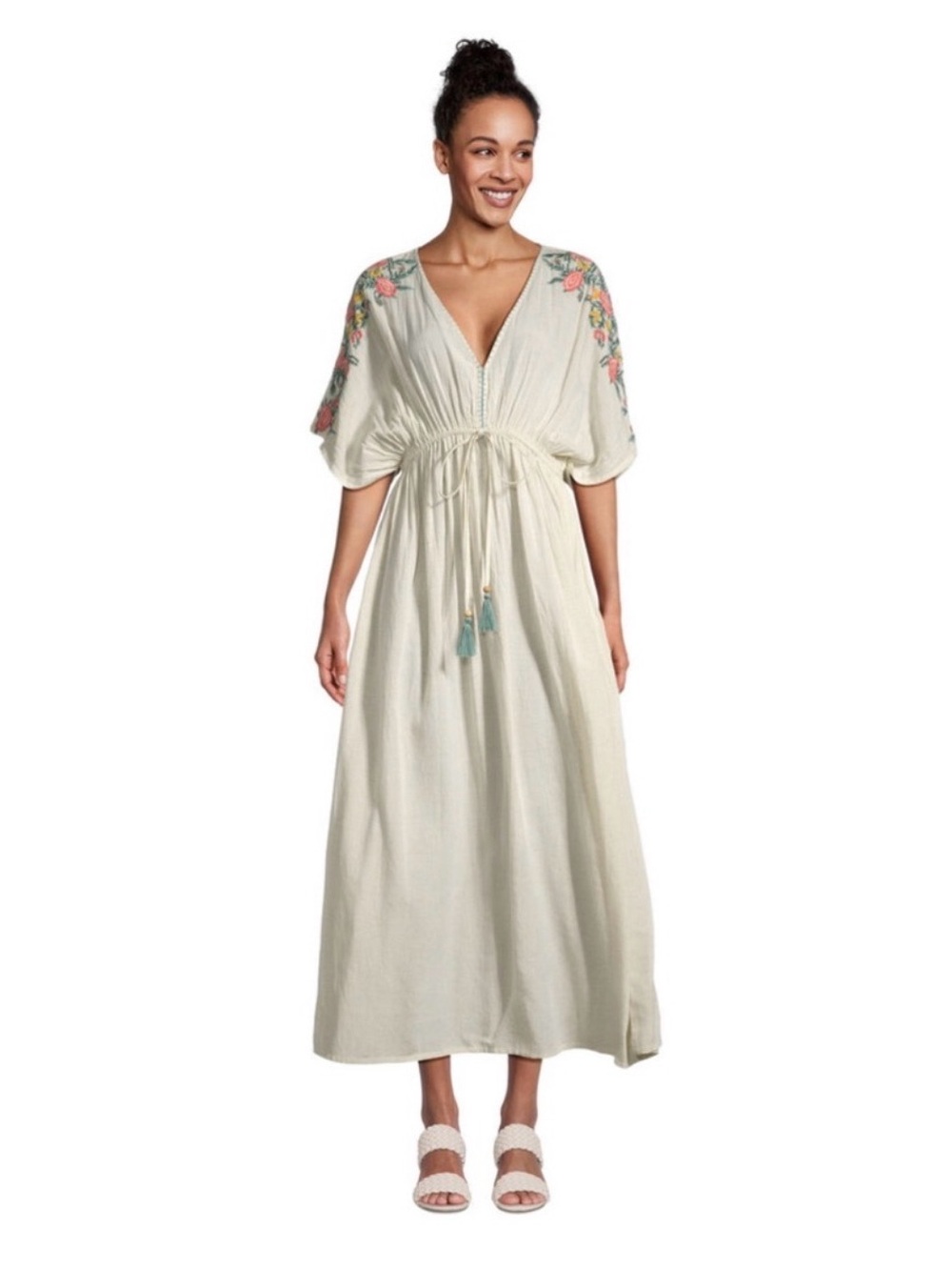 WORLD MARKET Floral Embroidered Kaftan Dress
Size Small/Medium